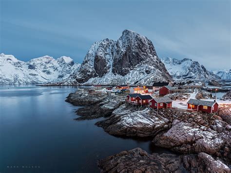 Immersing Yourself in the Otherworldly Magic Ice Lofotne of Lofoten